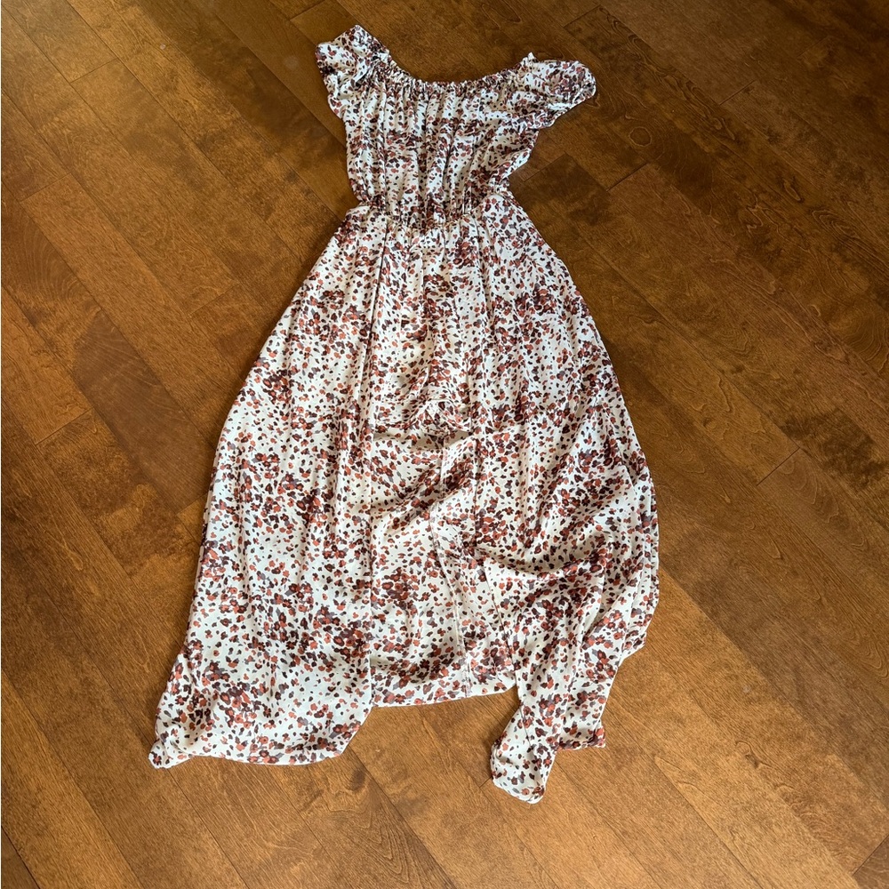 Floral Off-Shoulder romper in Cream and Rust